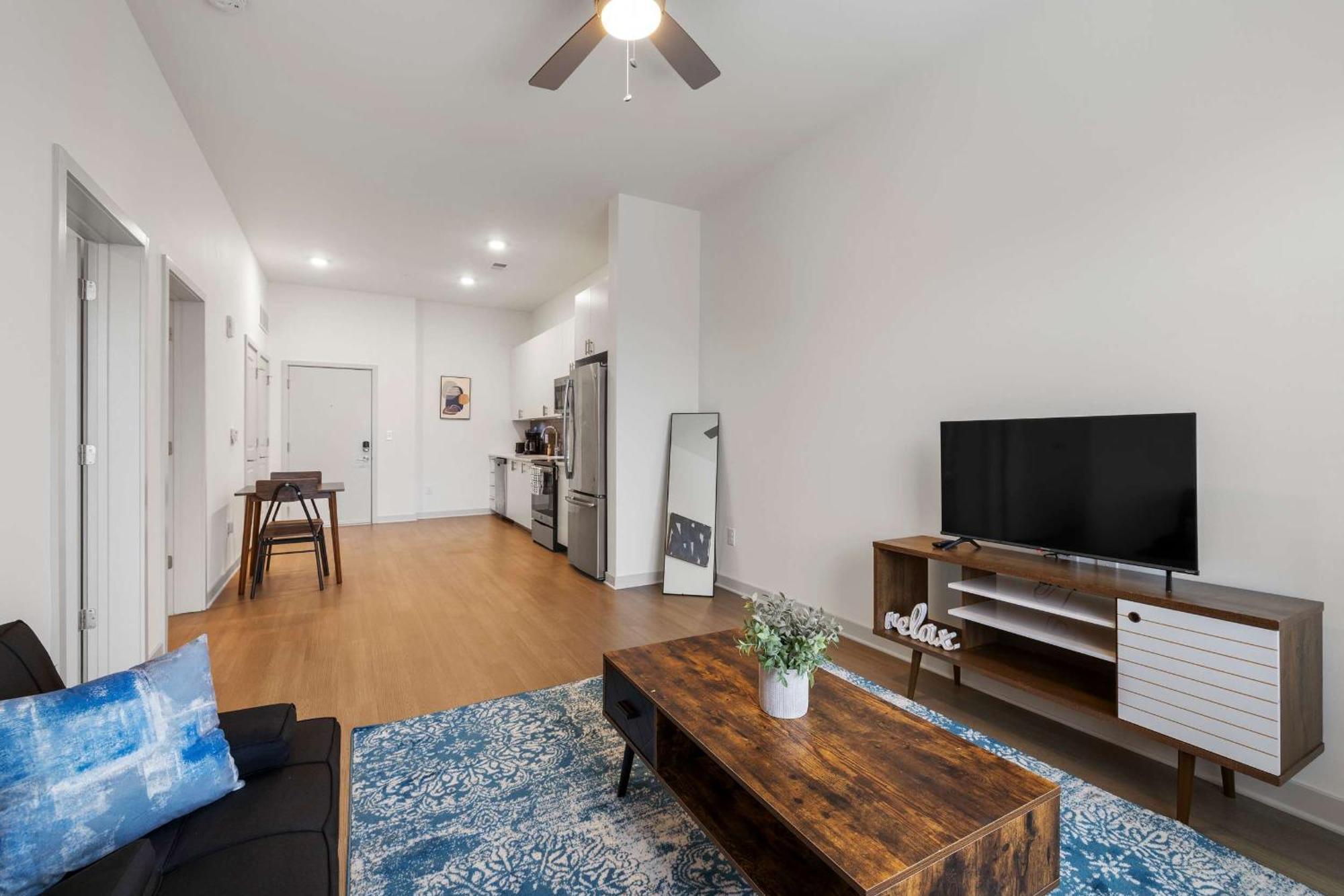 Stunning Nulu 1br Cozysuites 07 Apartment Louisville